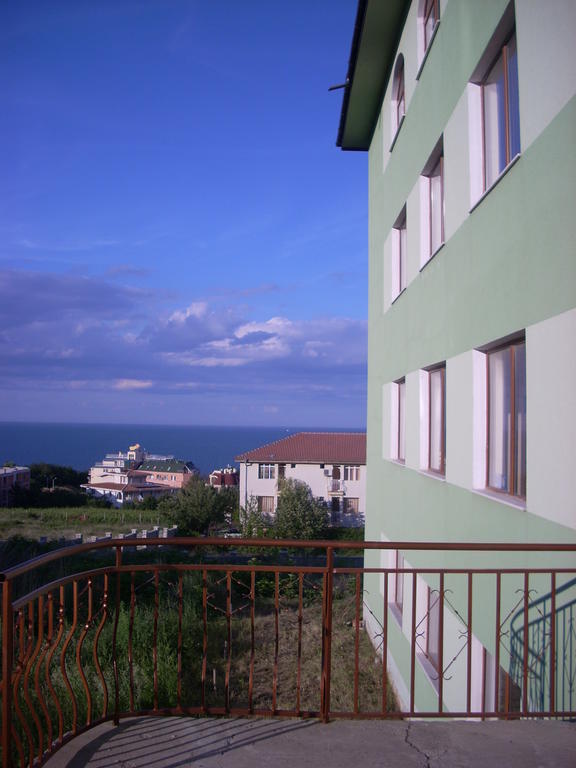Family Hotel Amore Byala  Ngoại thất bức ảnh