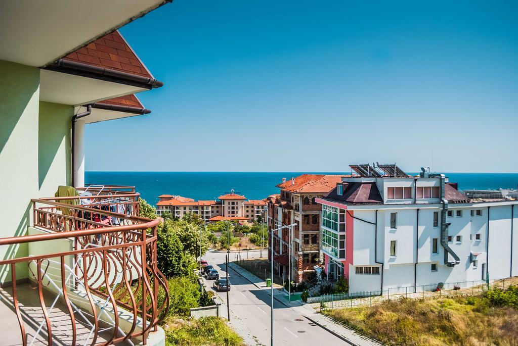 Family Hotel Amore Byala  Ngoại thất bức ảnh