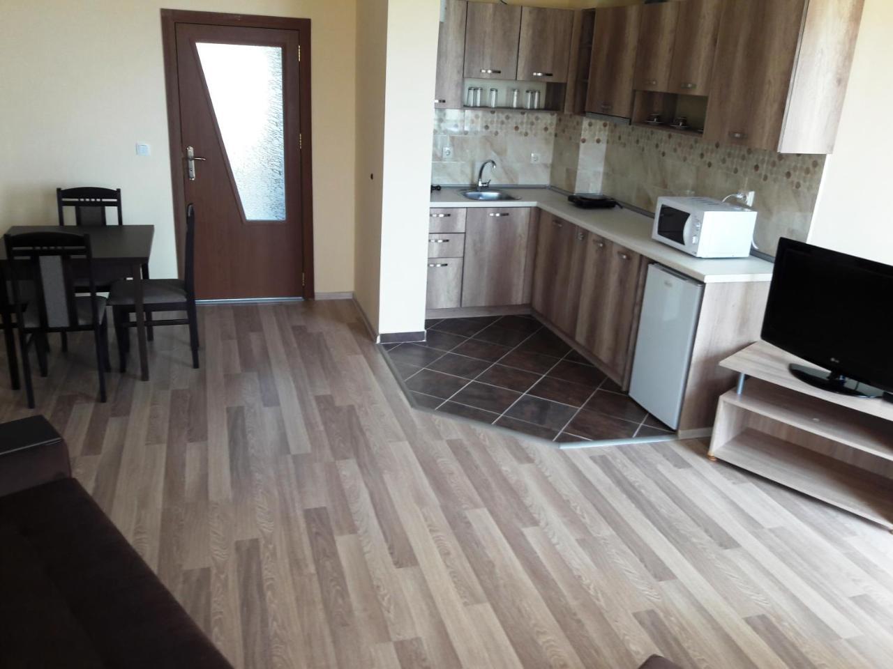 Family Hotel Amore Byala  Ngoại thất bức ảnh