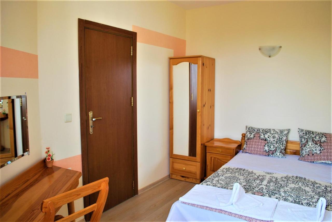 Family Hotel Amore Byala  Ngoại thất bức ảnh