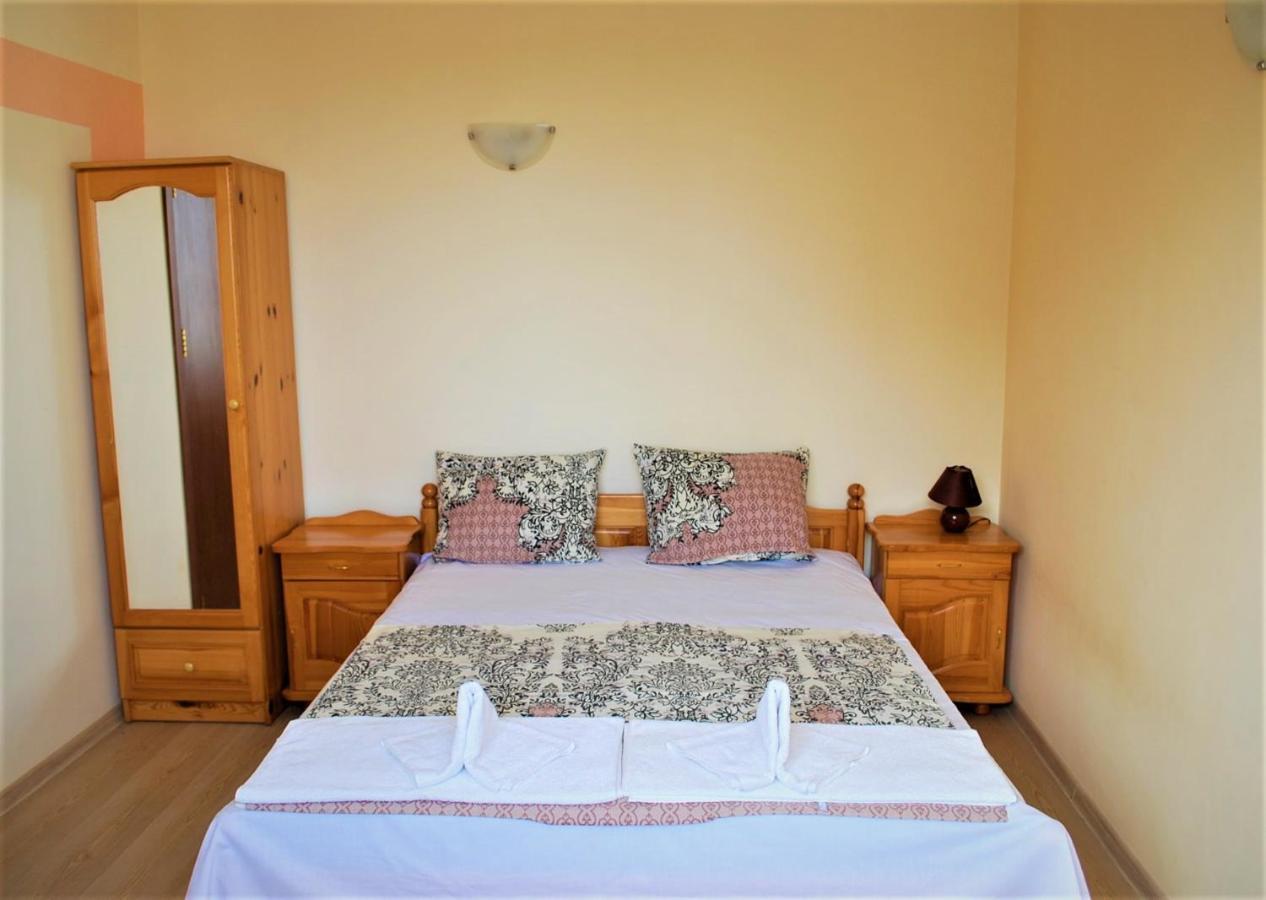 Family Hotel Amore Byala  Ngoại thất bức ảnh